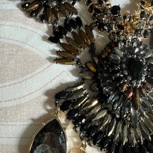 Chico's Statement Necklace - Picture 9 of 11